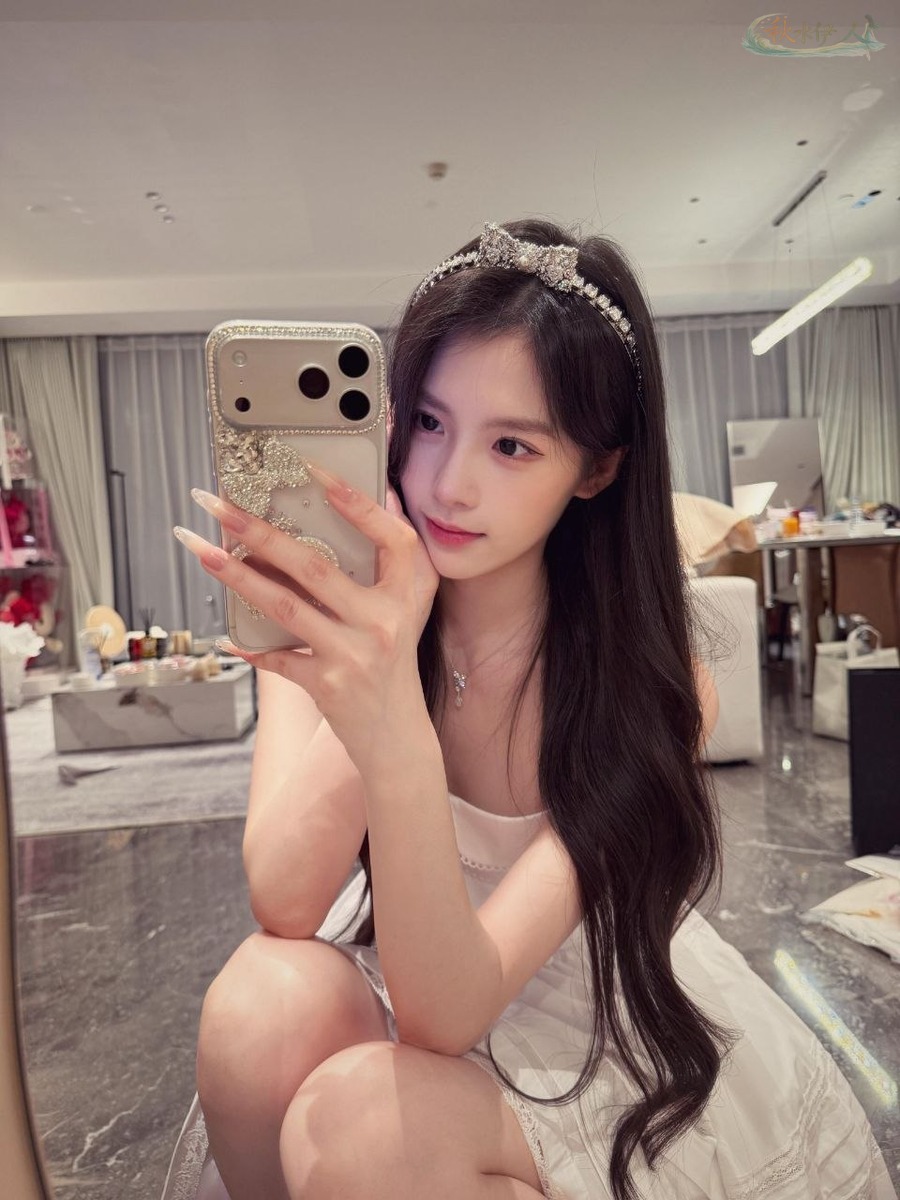 北京白嫩少女平面模特拍摄