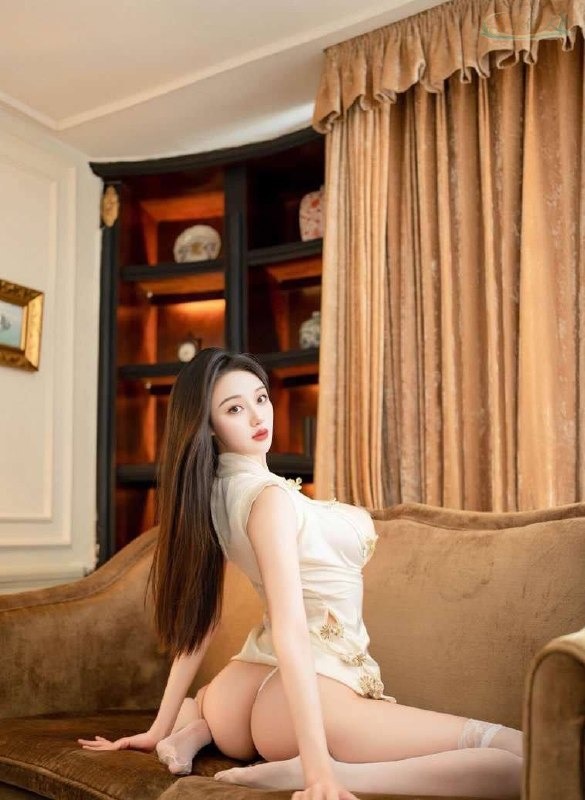 北京甜美御姐风格模特照片