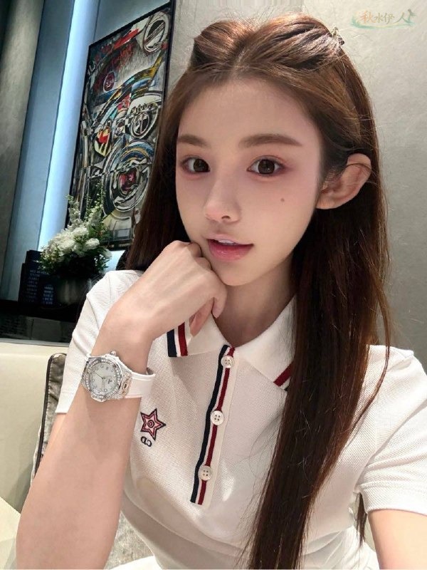 北京高挑E杯主播模特写真