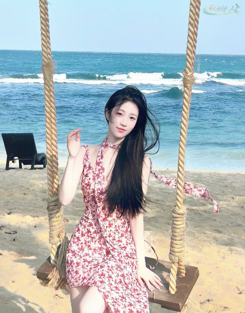 上海时尚大牌穿搭女孩街拍