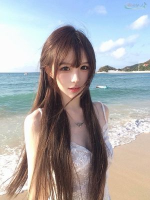 上海高白纯平面模特街拍