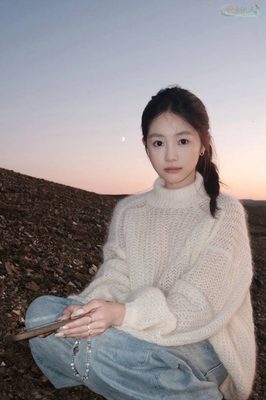 上海清纯学生模特 175cm 牛奶肌写真图1