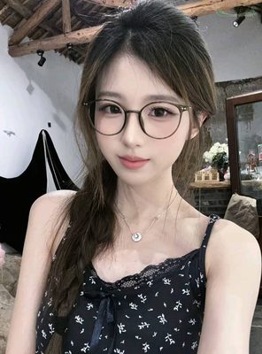 上海学生模特172cmE罩杯纯欲写真