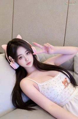 长沙冷白皮校花少女写真大片