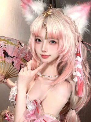 广州天然D新人cos模特街拍写真