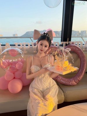 广州175cm清纯模特幼态脸街拍