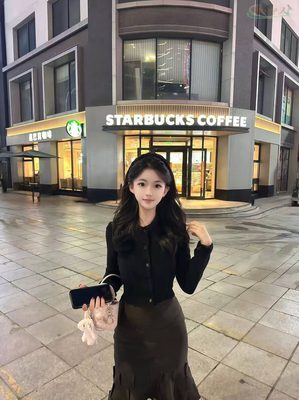 济南 | 清纯雪白女友感 00后研究生模特