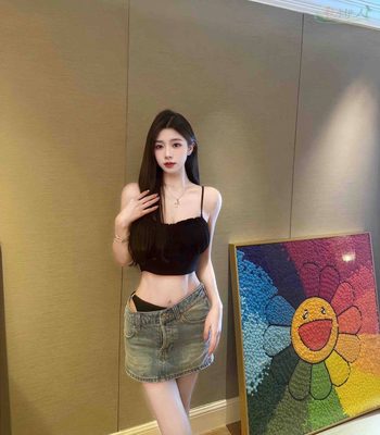 西安 | 纯欲高挑女神，176cm的D杯魅力