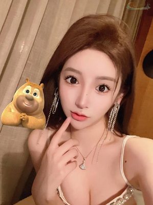 上海纯欲高挑模特正面写真