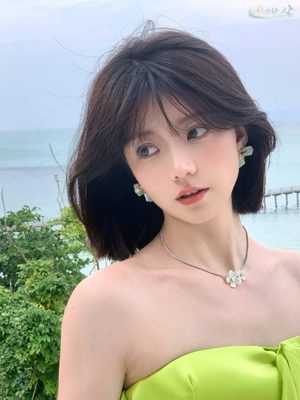 上海日系甜美短发模特写真