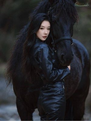 广州气质女神长腿写真街拍