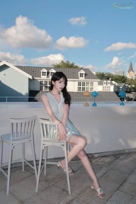 广州清纯高挑模特写真1