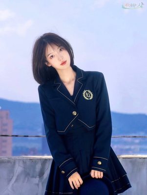 深圳纯欲模特大长腿街拍