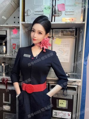 南京冷白皮御姐空乘制服照1