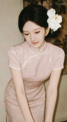 广州雪白肌肤模特校园写真