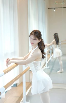 深圳芭蕾气质模特170cm清纯女模街拍