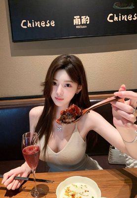 上海清纯牛奶肌模特写真