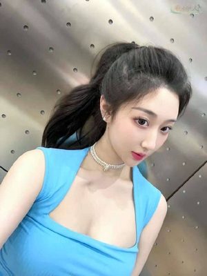 深圳气质模特高清写真