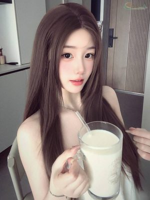 深圳清纯甜美高挑模特写真