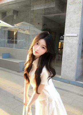南京甜美系新人模特清纯写真