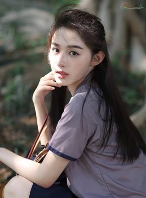 上海上戏高挑女模清新写真